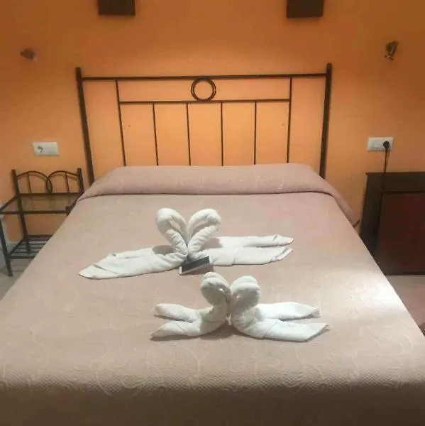 Hostal Malia Conil De La Frontera Guest house