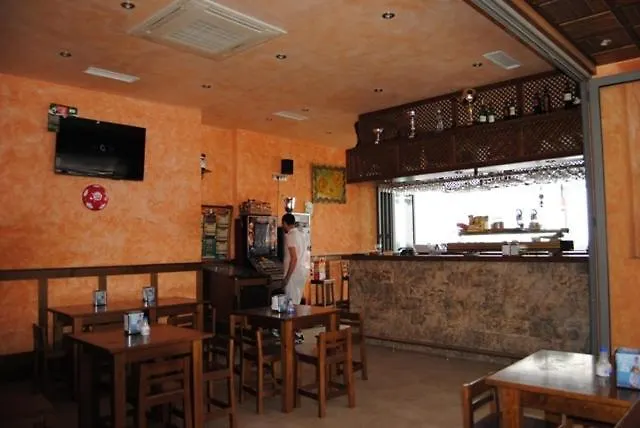 Hostal Malia Conil De La Frontera Guest house