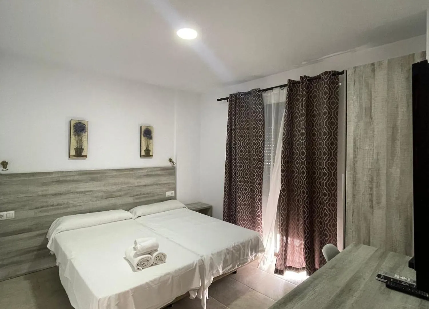 Pensjonat Hostal Malia Conil De La Frontera